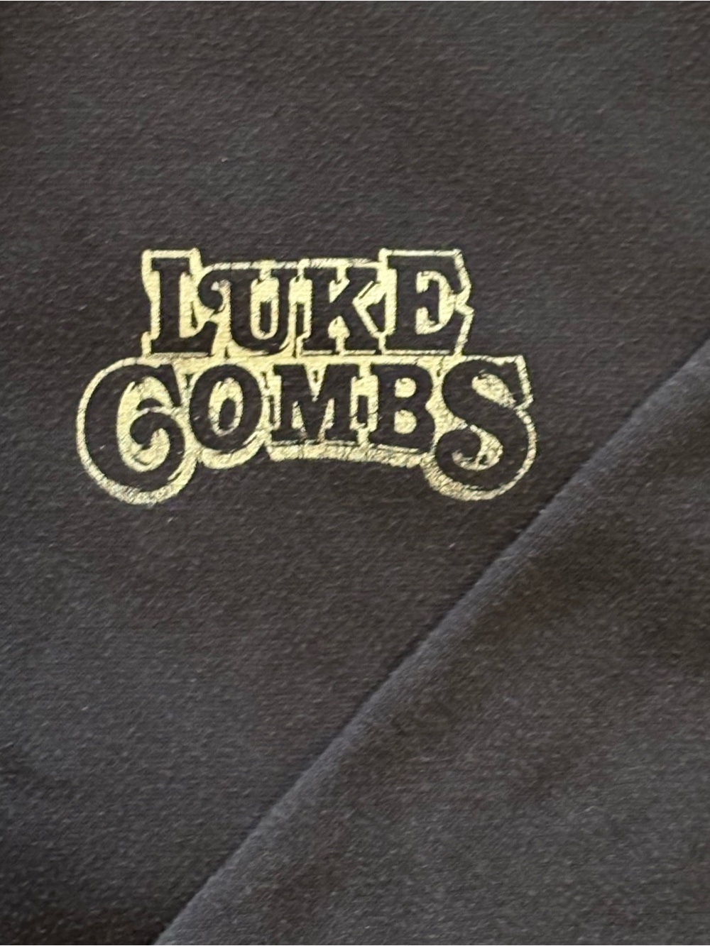 Luke Combs “Beer Never Broke My Heart” Tour Hoodie – Men’s Large